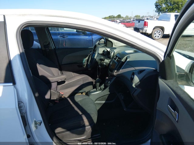 Chevrolet Sonic Lt Auto