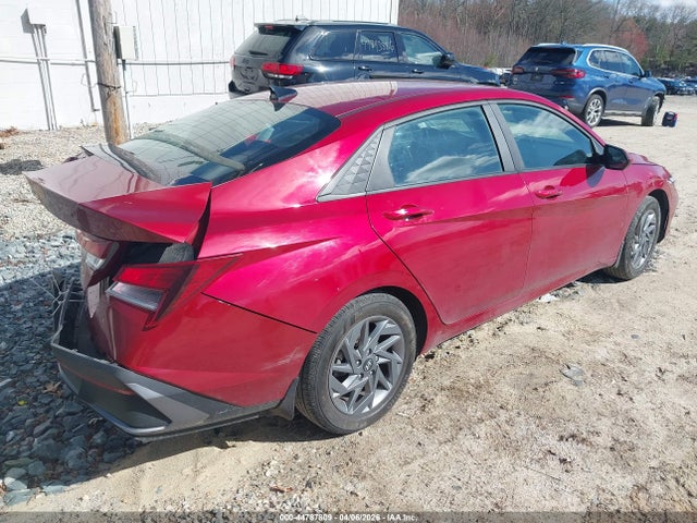 Hyundai ELANTRA Sel