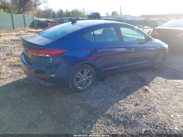 Hyundai ELANTRA Sel