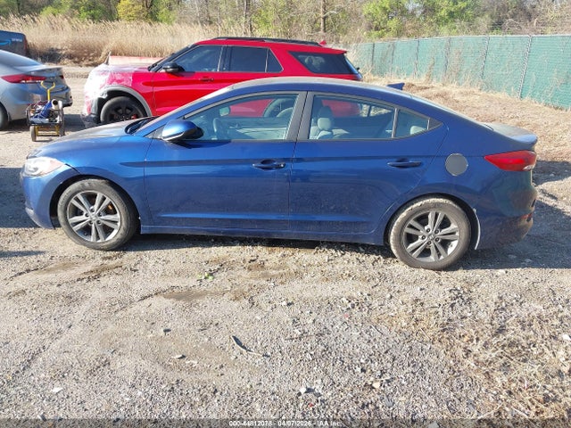 Hyundai ELANTRA Sel