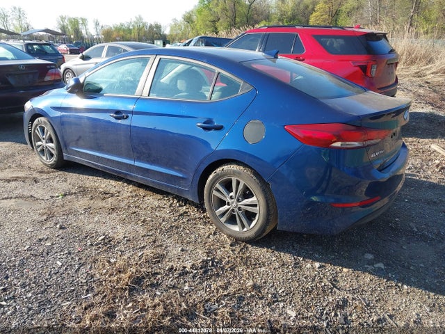 Hyundai ELANTRA Sel