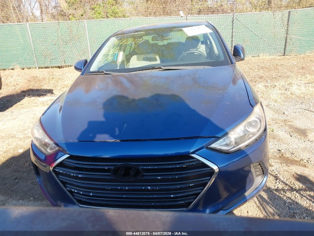 Hyundai ELANTRA Sel