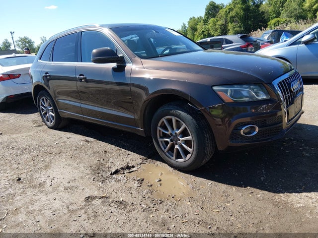 Salvage Audi Q5 Image