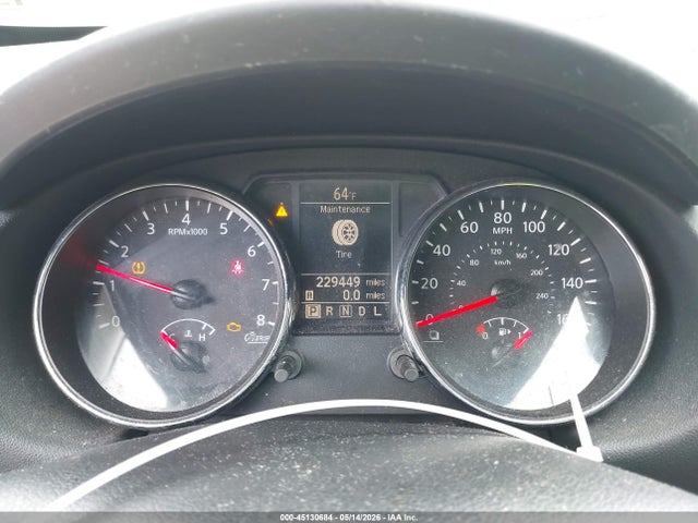 Nissan Rogue S