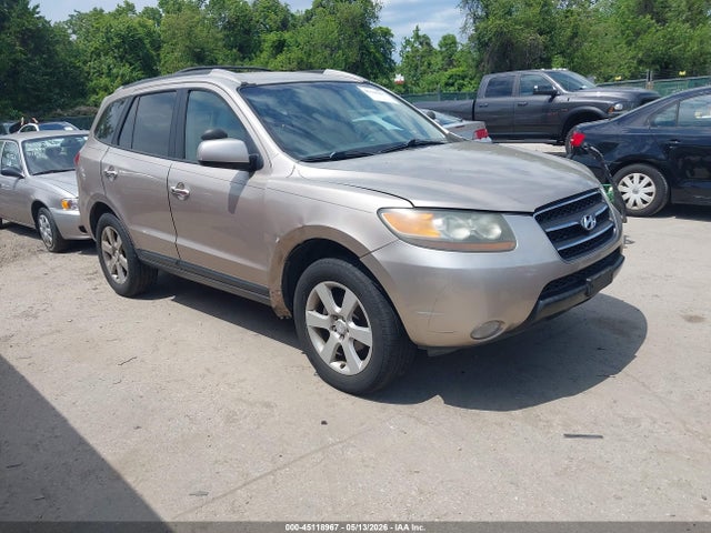 Salvage Hyundai SANTA FE Image