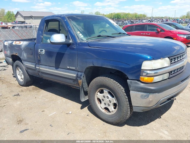 Salvage Chevrolet Silverado 1500 Image
