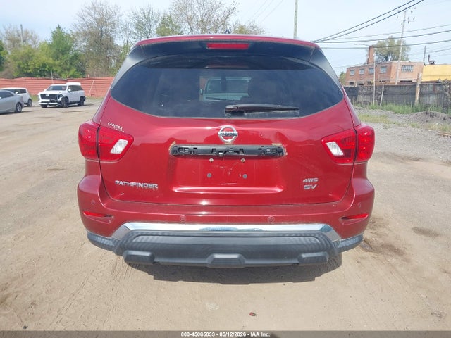 Nissan Pathfinder Sv