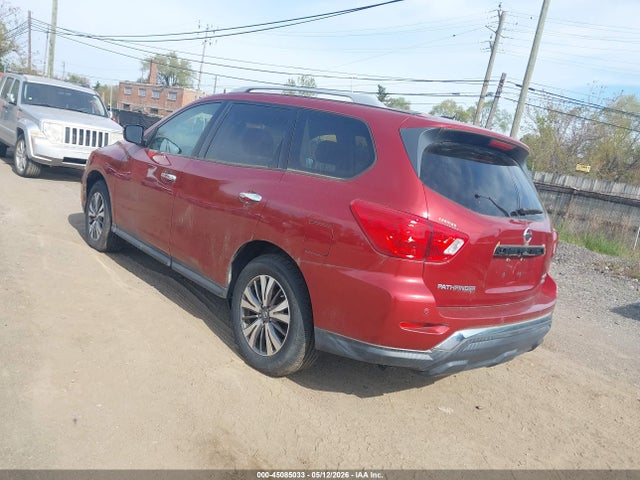 Nissan Pathfinder Sv