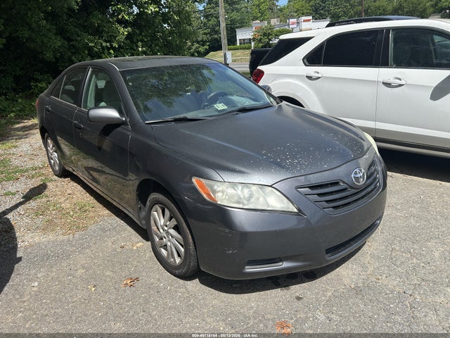 Salvage Toyota Camry Image
