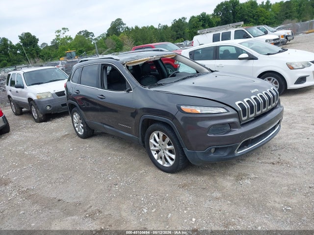 Salvage Jeep Cherokee Image