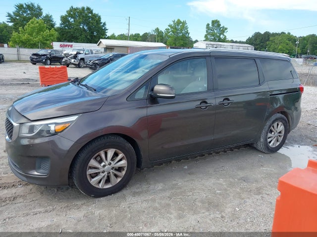 Kia Sedona Lx