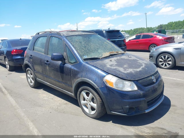 Salvage Suzuki SX4 Image