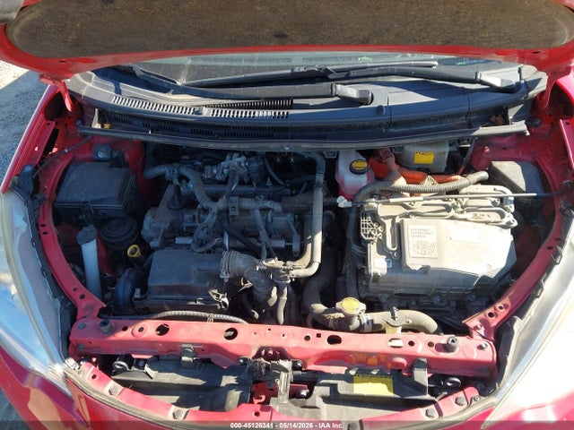 Toyota Prius c Three