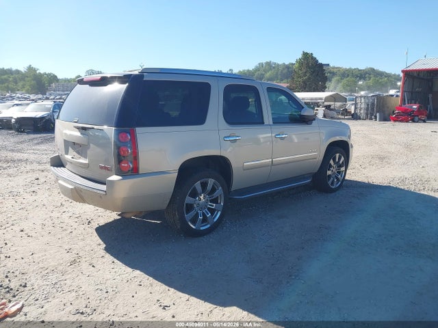 GMC Yukon Denali
