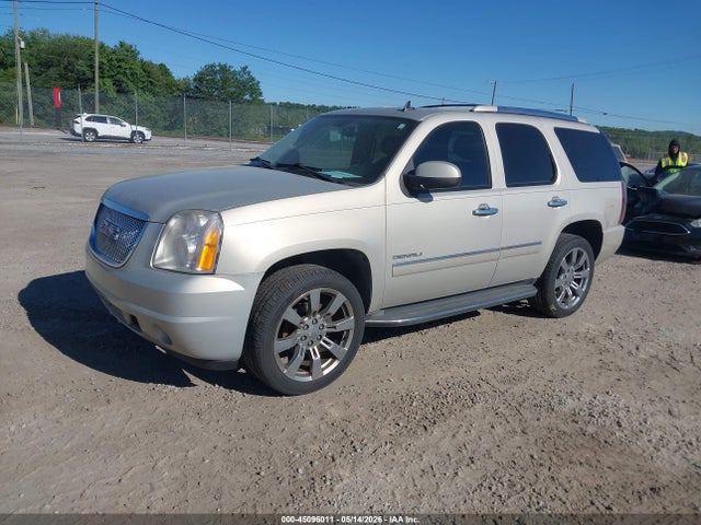 GMC Yukon Denali