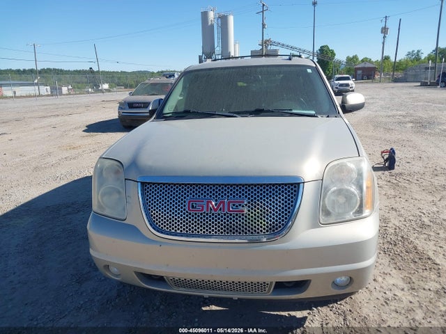 GMC Yukon Denali