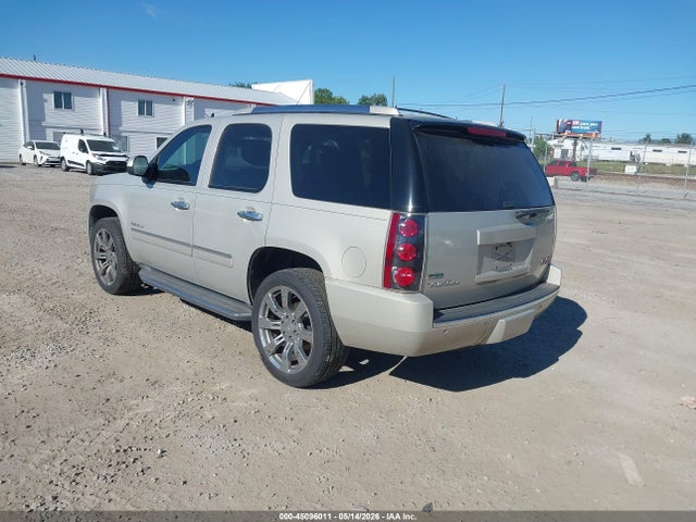 GMC Yukon Denali