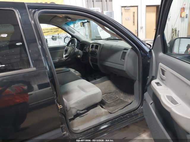 Dodge Dakota Slt