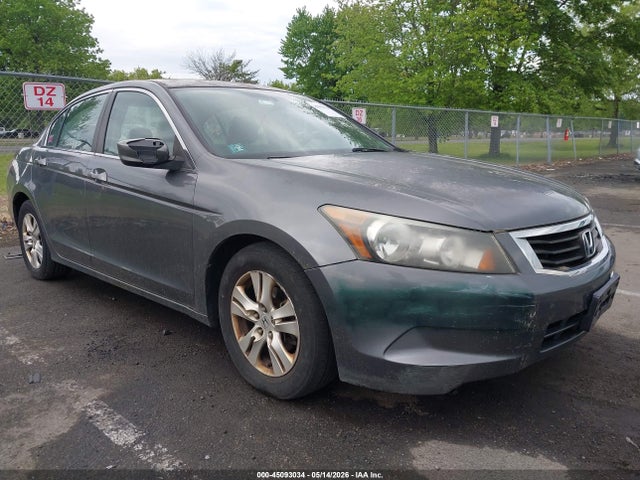 Salvage Honda Accord Image