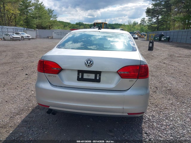 Volkswagen Jetta 1.8t Se