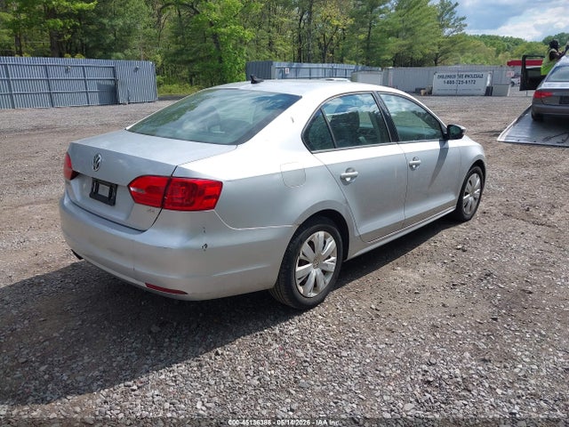 Volkswagen Jetta 1.8t Se