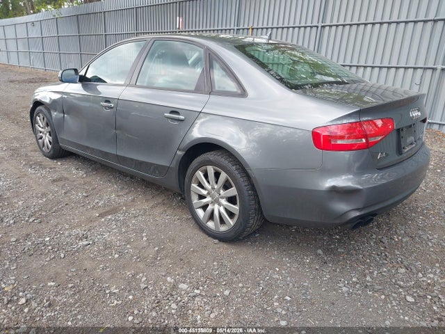 Audi A4 2.0t Premium