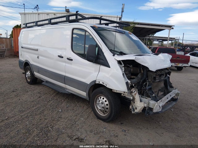 Salvage Ford Transit Image