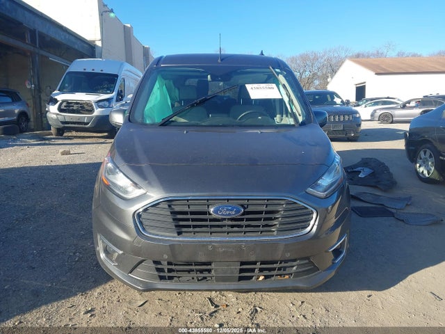Ford Transit Titanium