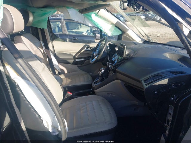Ford Transit Titanium