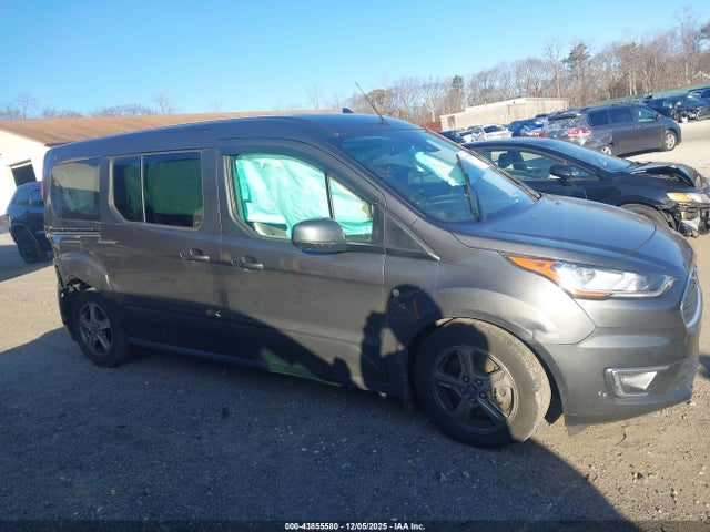 Ford Transit Titanium
