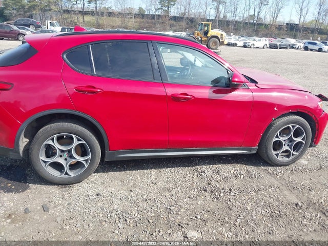 Alfa Romeo Stelvio Sport Awd