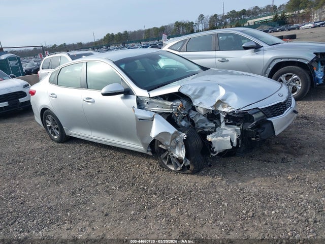 Salvage Kia Optima Image