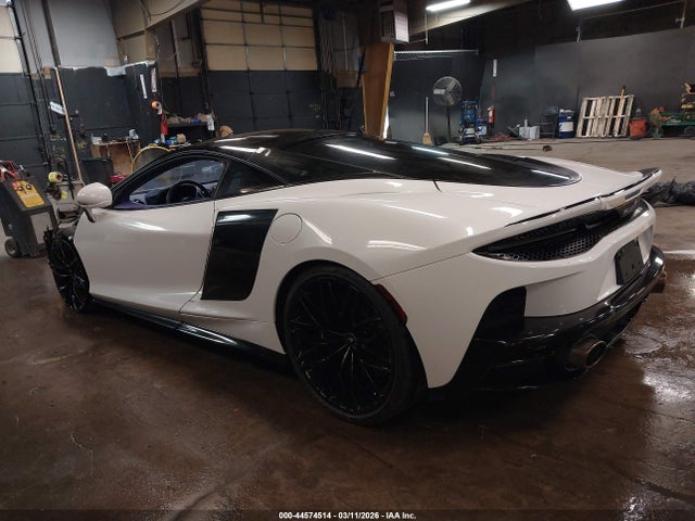 McLaren GT Coupe