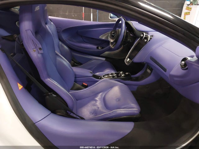 McLaren GT Coupe