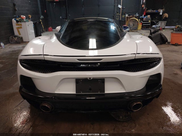 McLaren GT Coupe