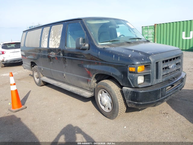 Salvage Ford E-350 Image