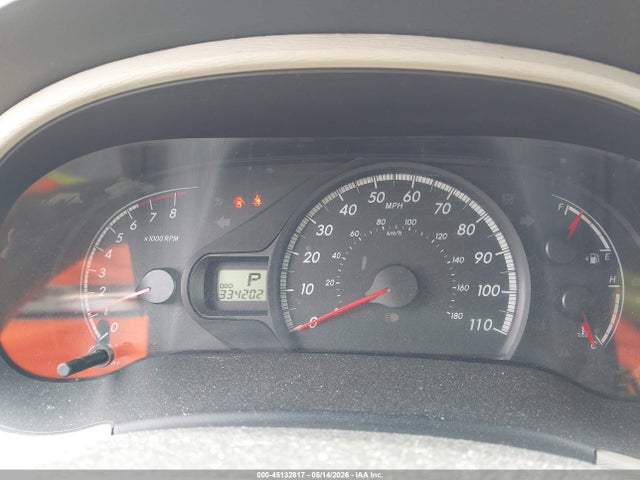 Toyota Sienna L V6 7 Passenger