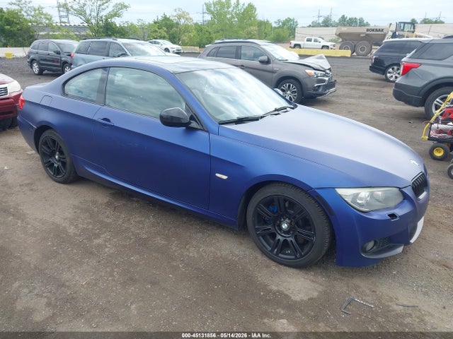 Salvage BMW 3 Series Image