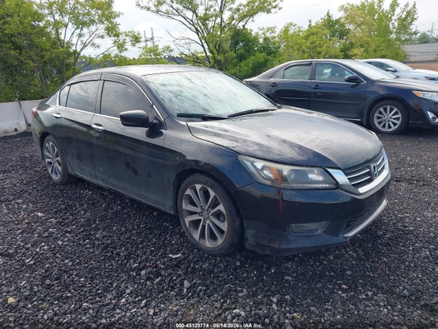Salvage Honda Accord Image