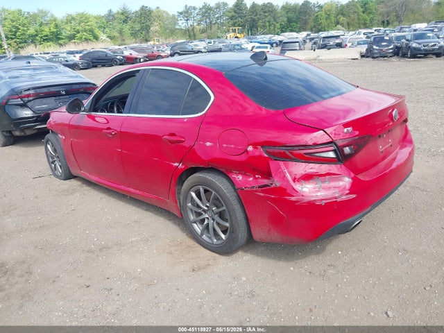 Alfa Romeo Giulia Awd