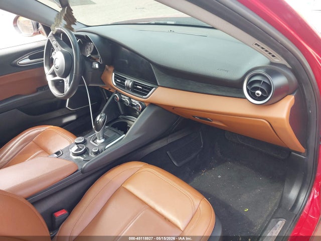 Alfa Romeo Giulia Awd