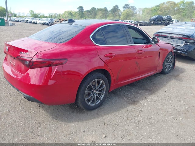Alfa Romeo Giulia Awd