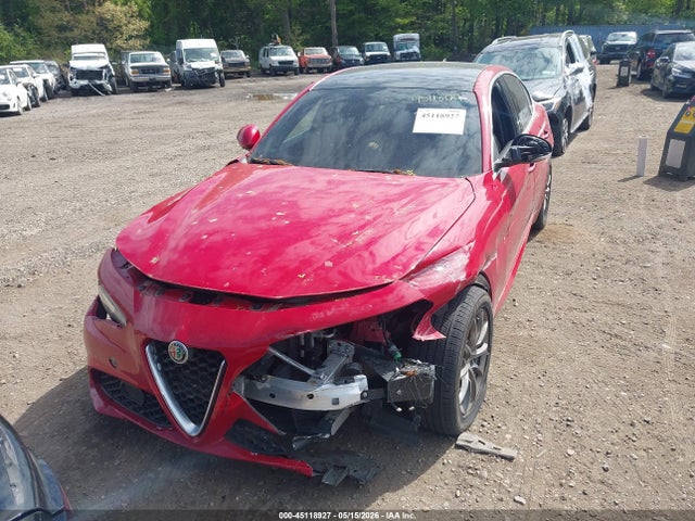 Alfa Romeo Giulia Awd