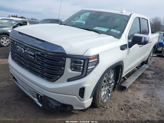 GMC Sierra 1500 4wd  Short Box Denali Ultimate