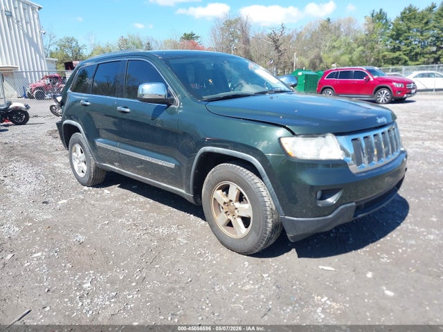Salvage Jeep Grand Cherokee Image