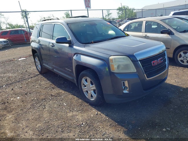 Salvage GMC Terrain Image