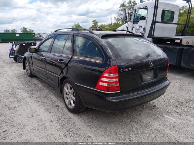 Mercedes-Benz C-Class Luxury