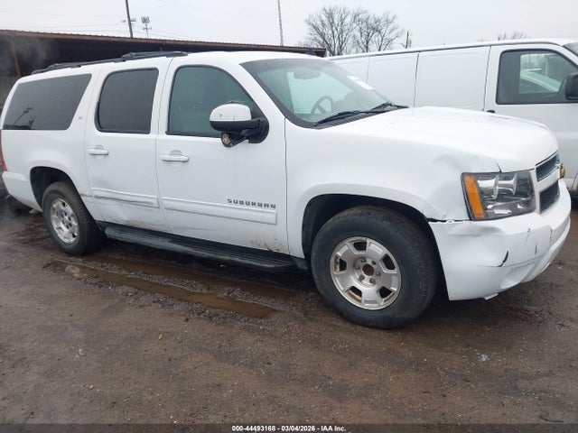 Chevrolet Suburban 1500 Lt