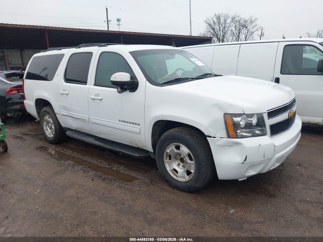 Salvage Chevrolet Suburban 1500 Image