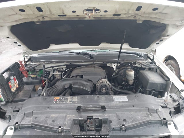 Chevrolet Suburban 1500 Lt